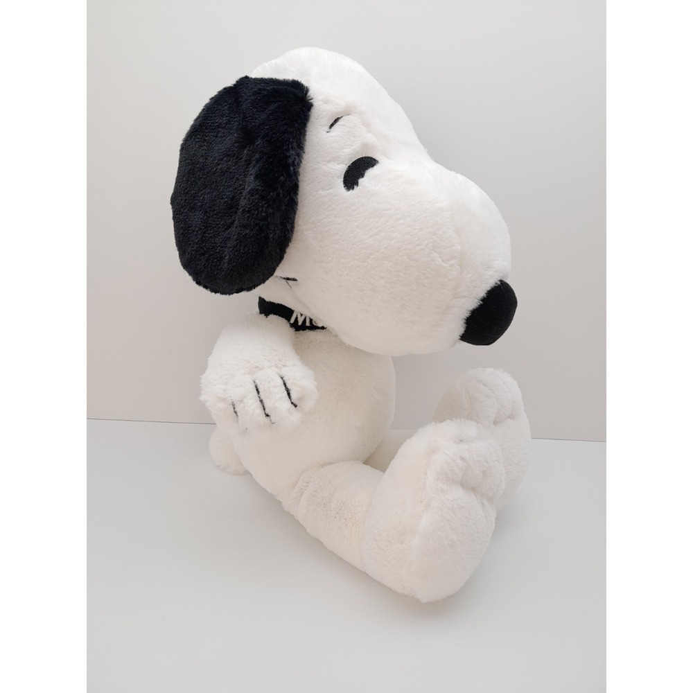 Snoopy Plush Dog 14" Peanuts MetLife Insurance Company Stuffed Animal